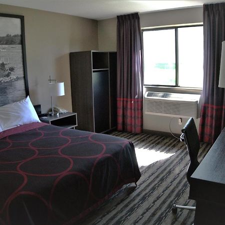 Super 8 By Wyndham Spirit Lake/Okoboji Kültér fotó