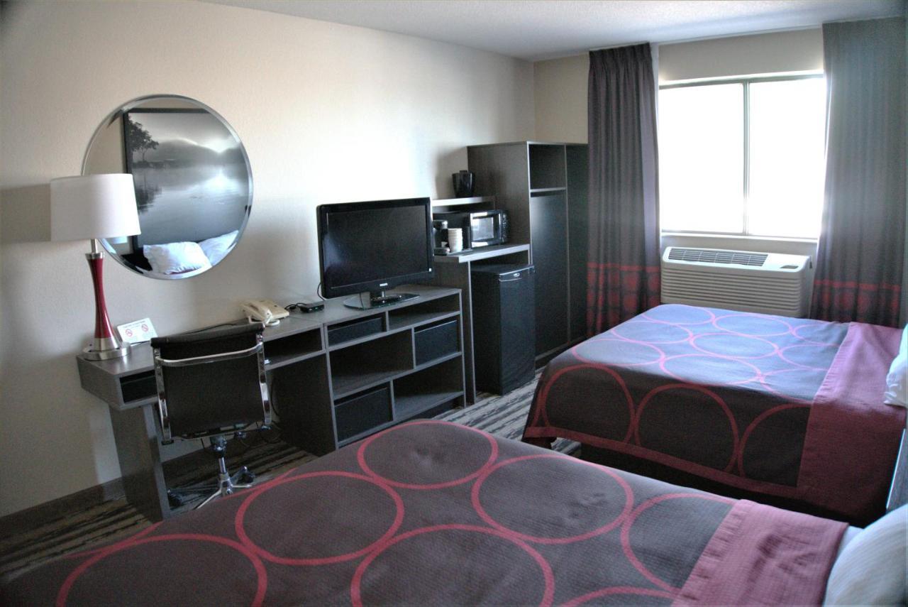 Super 8 By Wyndham Spirit Lake/Okoboji Szoba fotó