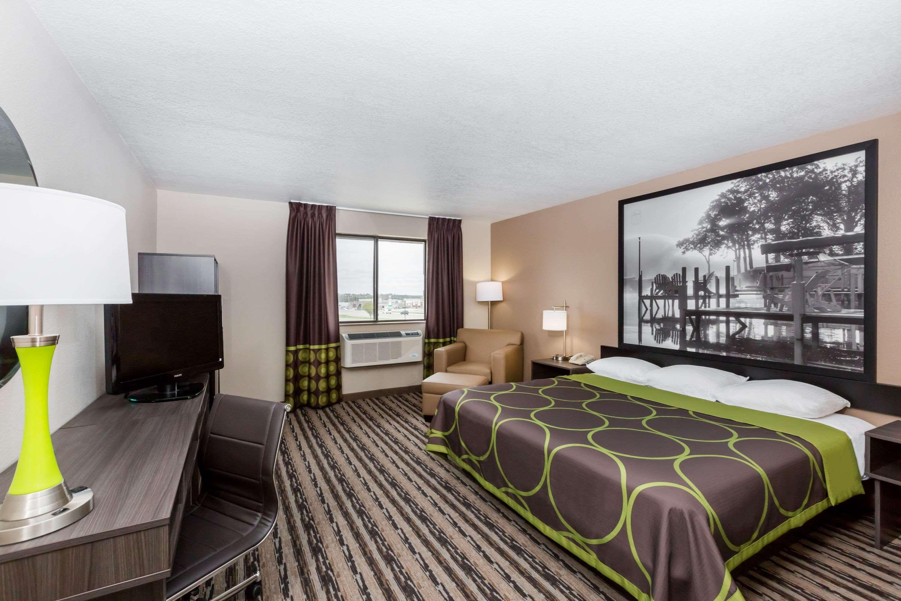 Super 8 By Wyndham Spirit Lake/Okoboji Kültér fotó