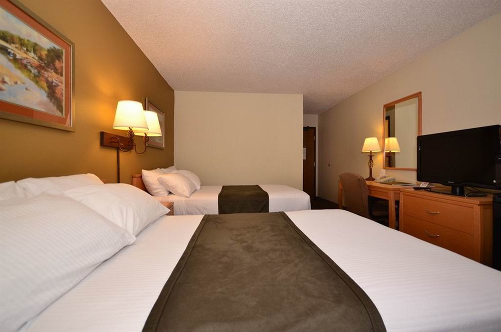Super 8 By Wyndham Spirit Lake/Okoboji Kültér fotó